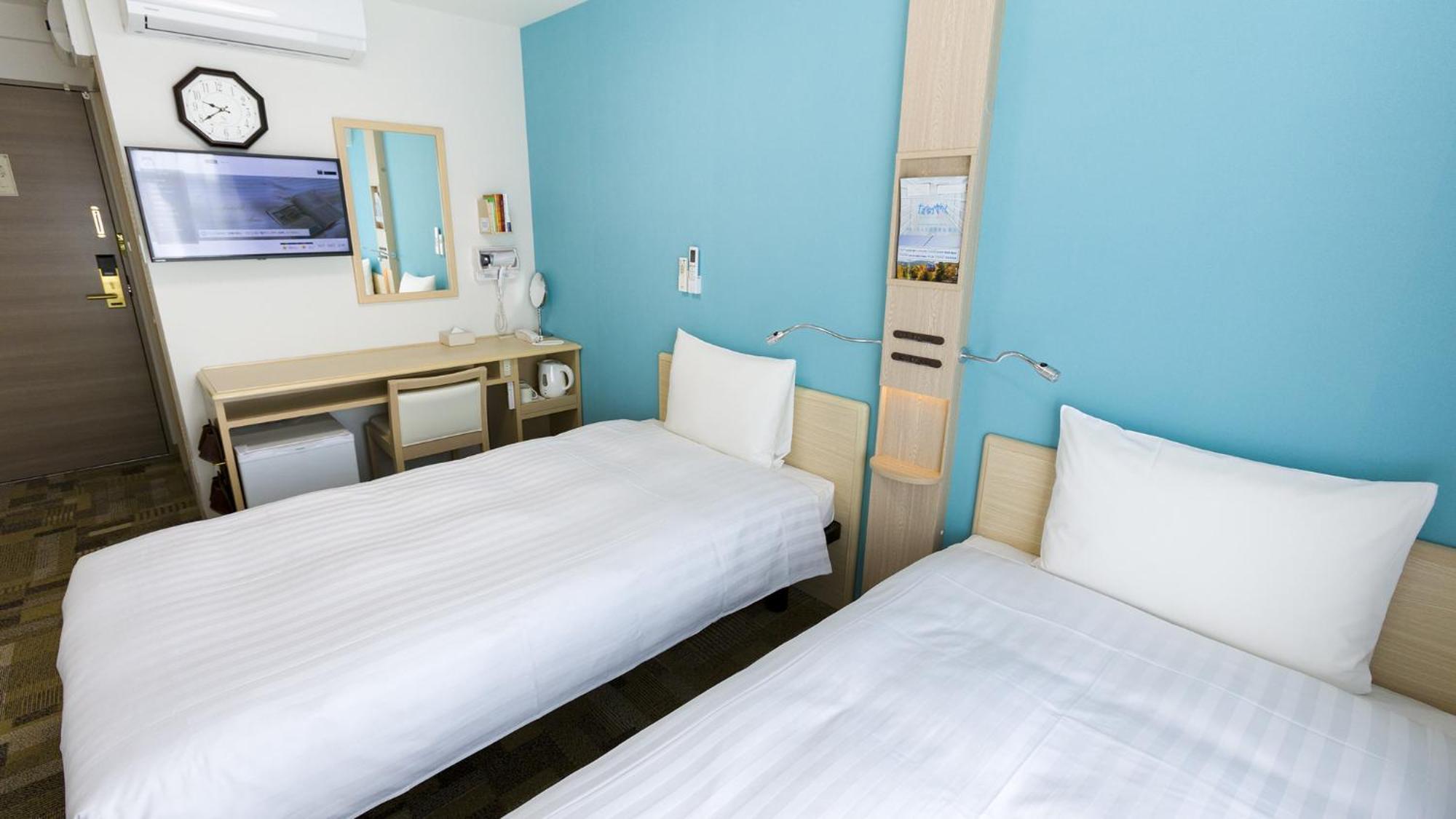 Toyoko Inn Tokyo Keio-Sen Higashi-Fuchu-Eki Kita-Guchi Стая снимка