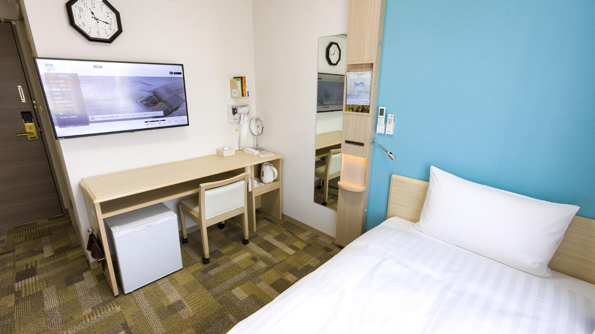 Toyoko Inn Tokyo Keio-Sen Higashi-Fuchu-Eki Kita-Guchi Стая снимка
